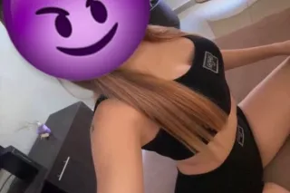 hi lm available now anal bbj🤤🤤 - Image 1